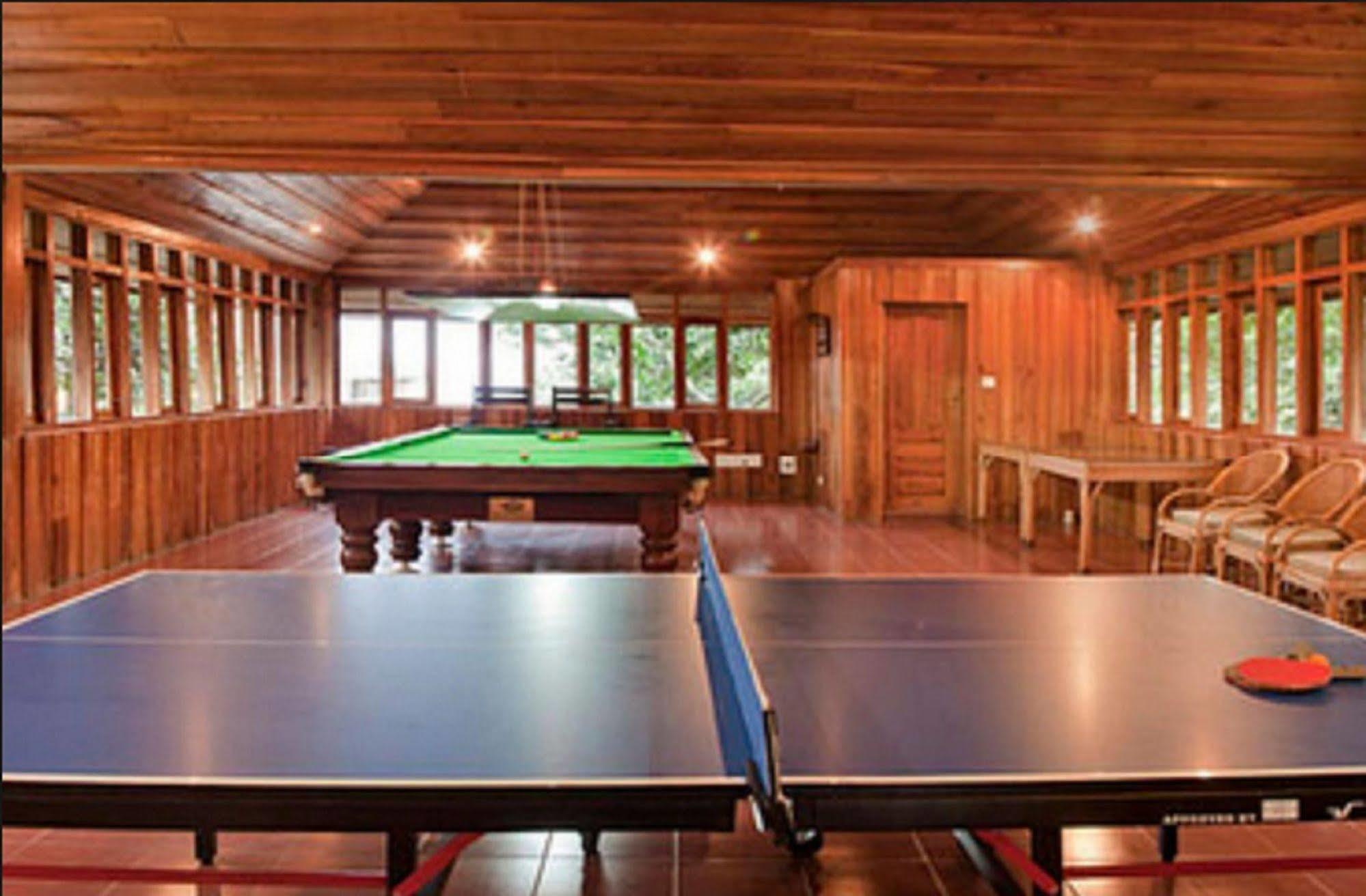 Woods N Spice - Thekkady Hotel Kumily ภายนอก รูปภาพ